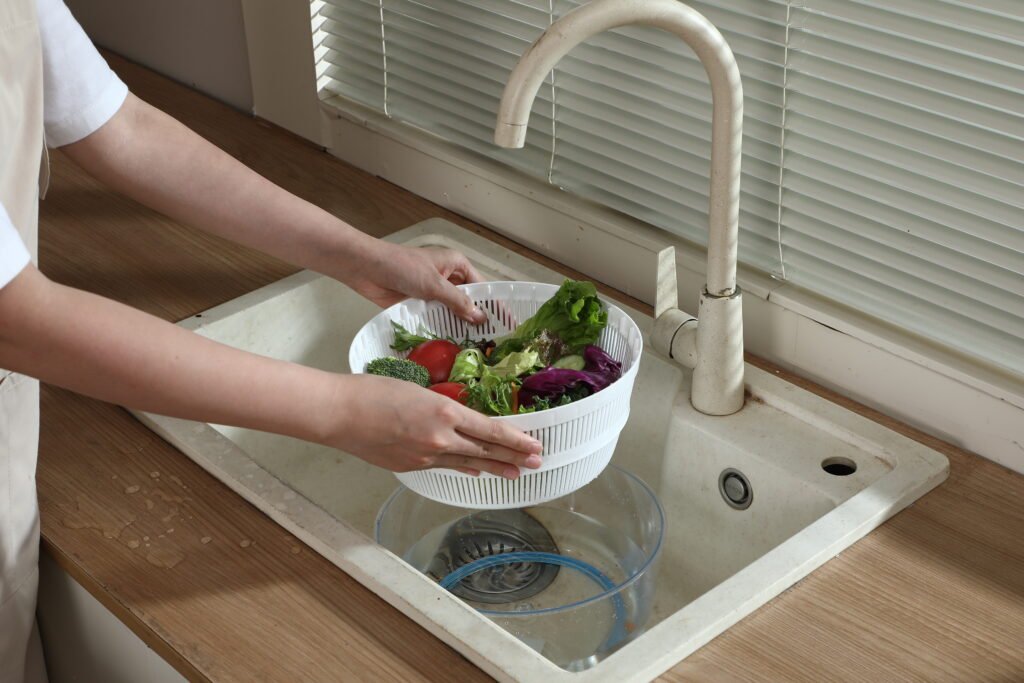 salad spinner electric